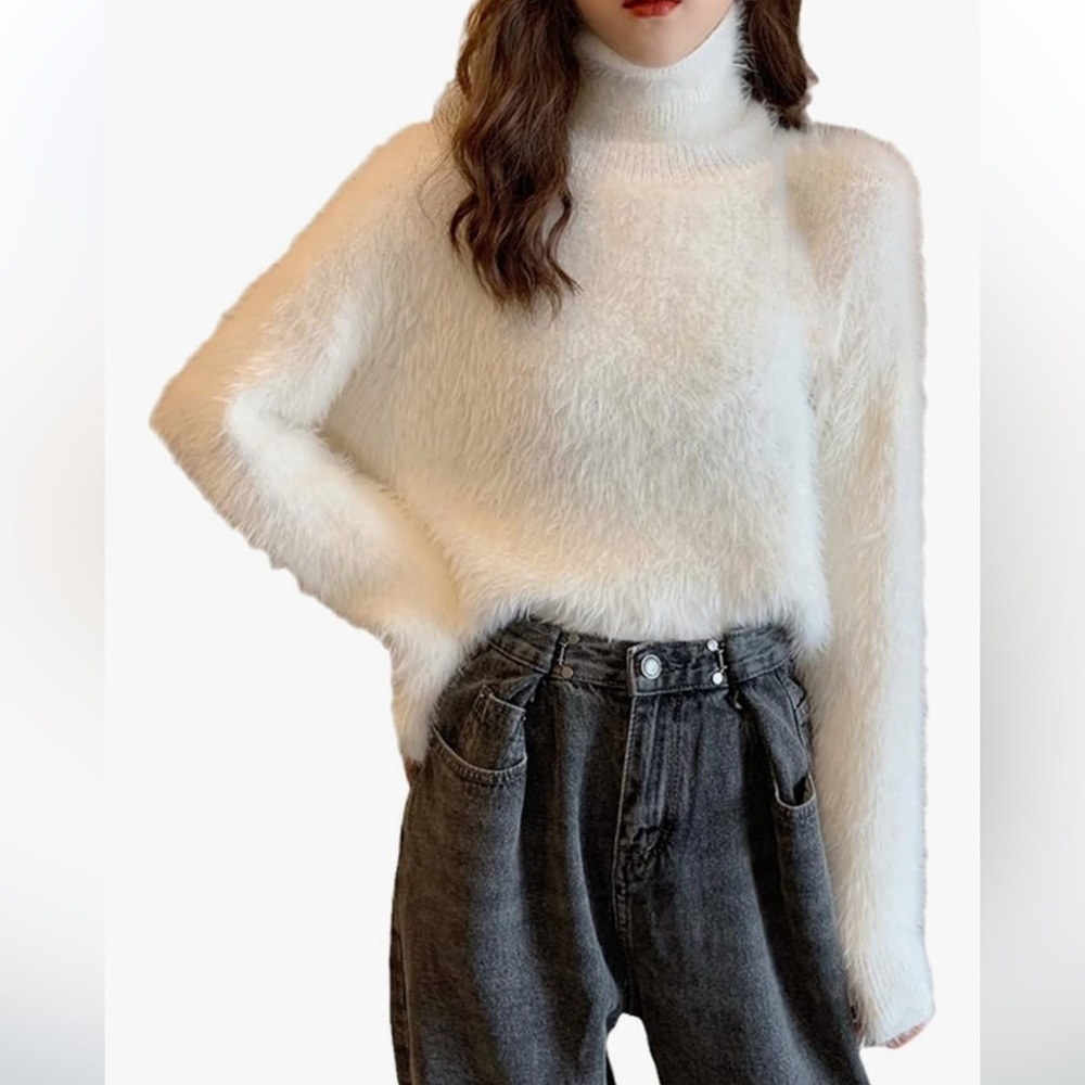 Oversized wool blend turtleneck size small